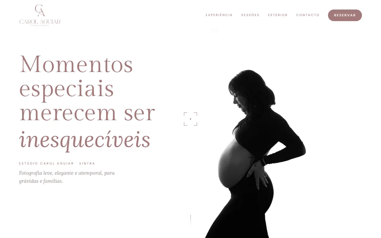 Captura do site carolaguiarfotografia.com